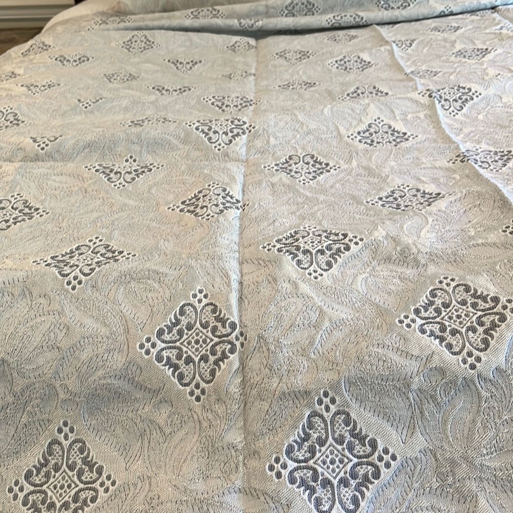 Vintage Queen Size Quilt